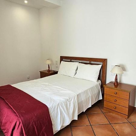 Lemon Tree Relaxing Guesthouse Лагос Екстериор снимка