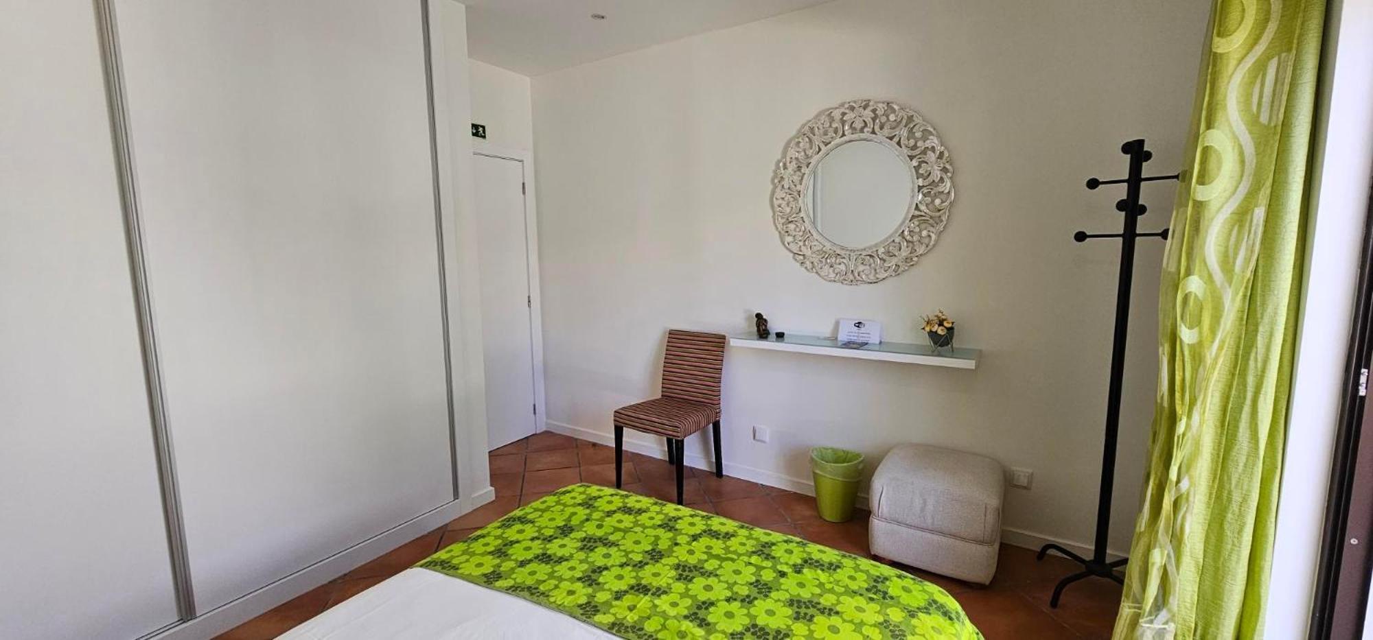 Lemon Tree Relaxing Guesthouse Лагос Екстериор снимка
