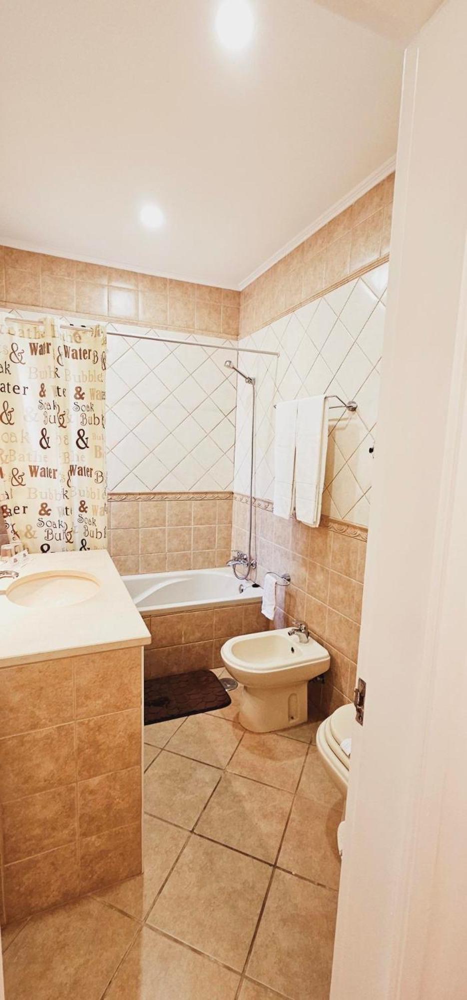 Lemon Tree Relaxing Guesthouse Лагос Екстериор снимка